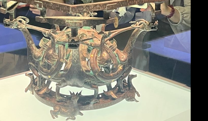 四龙四凤铜方案座